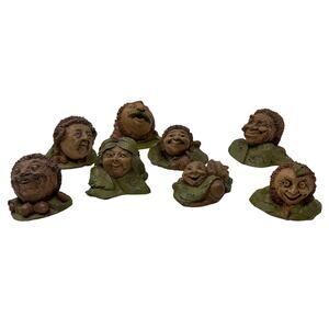 Tom Clark Lot of 8 Nutheads Gnomes Acorn Carved Figurines 1980s Country Artist